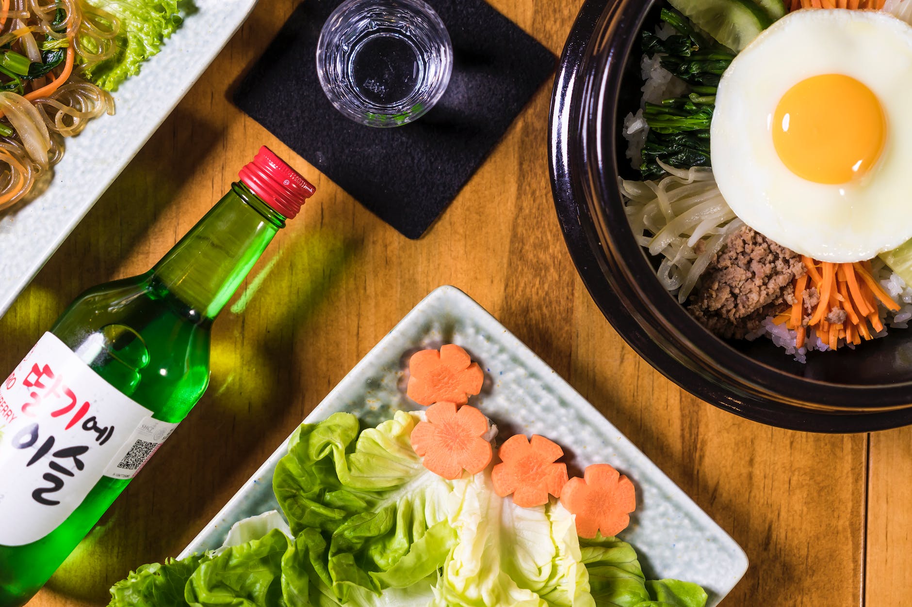 길거리 음식 유튜버가 서울에 한식당을 연 이유, 그리고 푸드 투어리즘